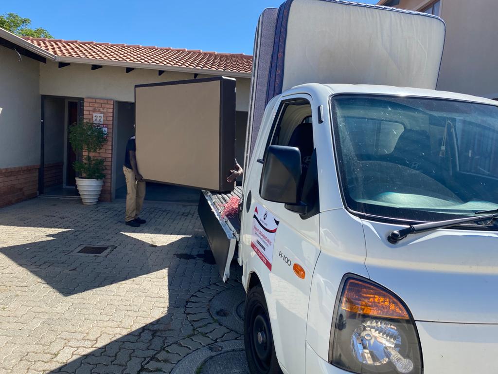 Logistics Service